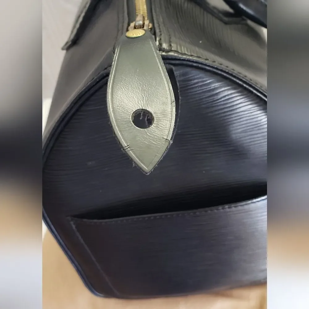Louis Vuitton Epi Speedy 35 Black With Dust Bag